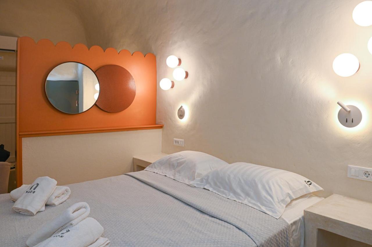 Naos Suites Vóthon Zewnętrze zdjęcie