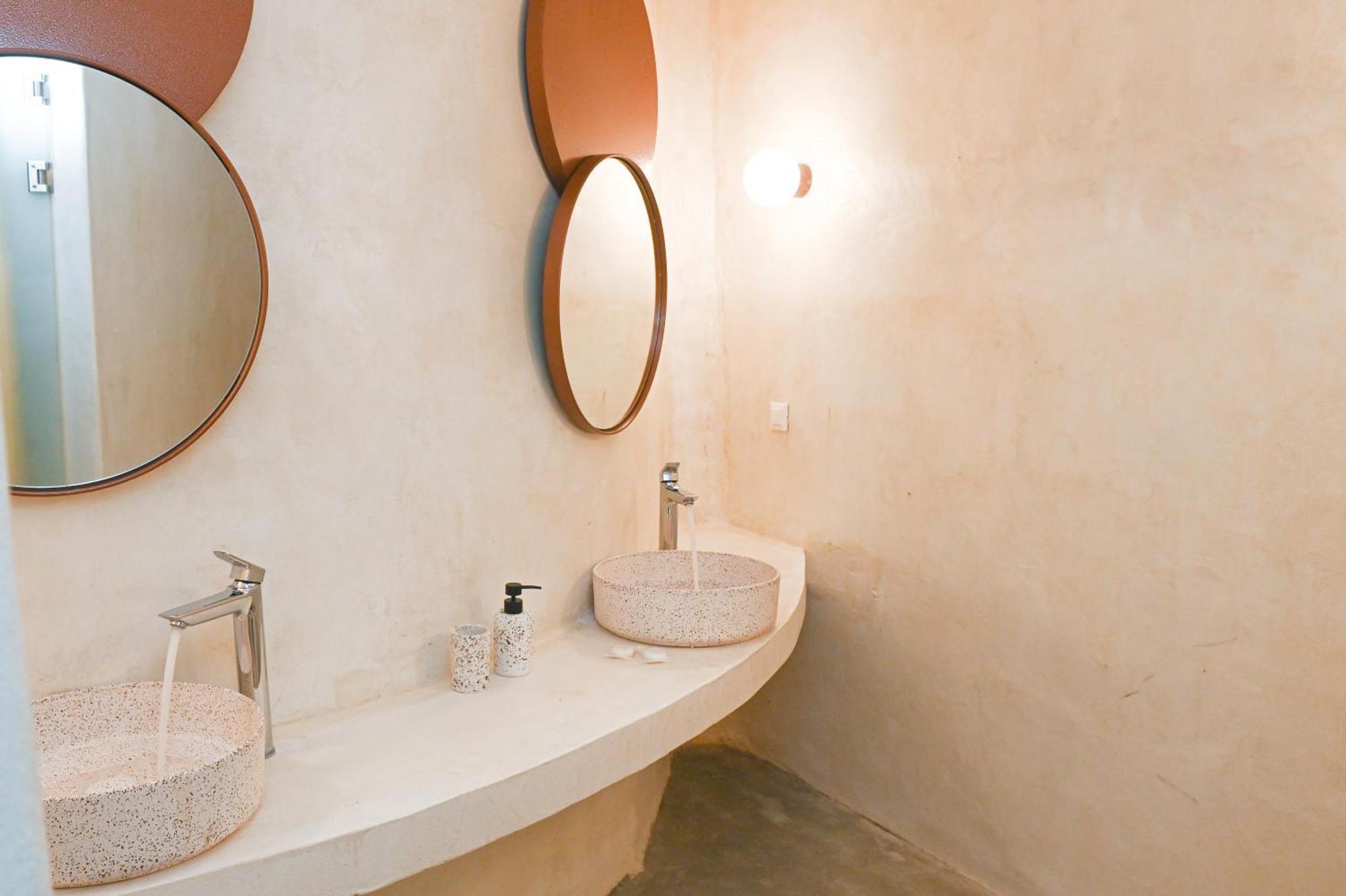 Naos Suites Vóthon Zewnętrze zdjęcie